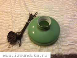 Люстра с зеленым плафоном. Старинная