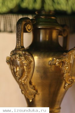 Лампа настольная электрическая. Первая половина 19-го века.