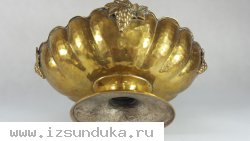Старая фруктовница из бронзы