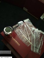 Набор солонки и перечницы с подставкой и стаканчик с вилочками