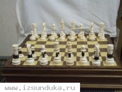 Шахматы из кости  мамонта