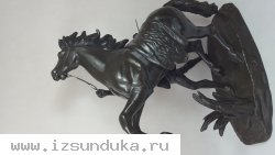 Массивная фигура из шпиатра
