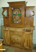 Буфет с витражом